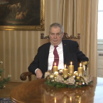 Prezident republiky Miloš Zeman se ve vánočním poselství dotkl politiky i ekologie