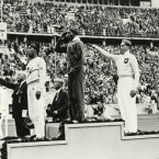 Jesse Owens svými výkony nadchl svět, ale Adolfa Hitlera určitě ne
