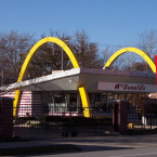 První McDonald’s, který Ray Kroc otevřel v Illinois